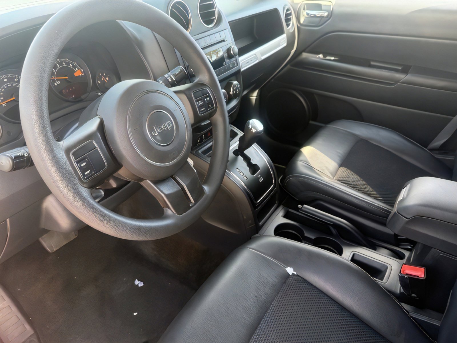 Used 2015 Jeep Compass Sport w/ Power Value Group image 19