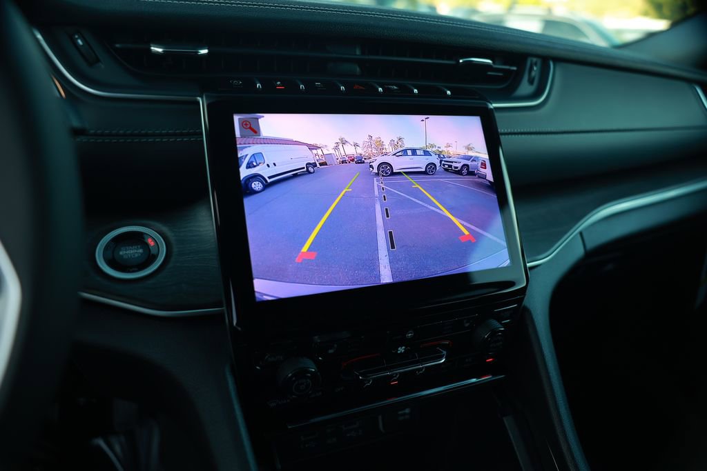 New 2025 Jeep Grand Cherokee Limited image 20