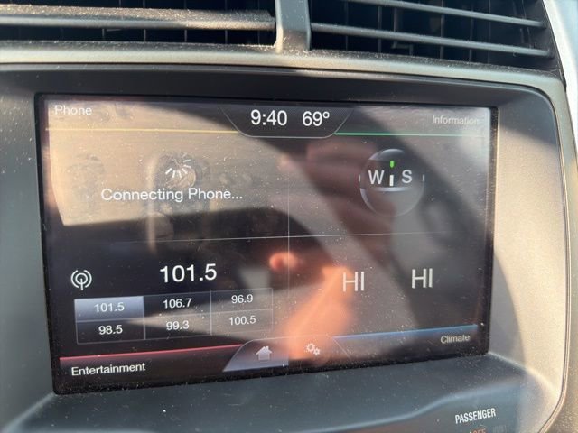 Used 2011 Ford Edge SEL w/ 201A Rapid Spec Order Code image 11