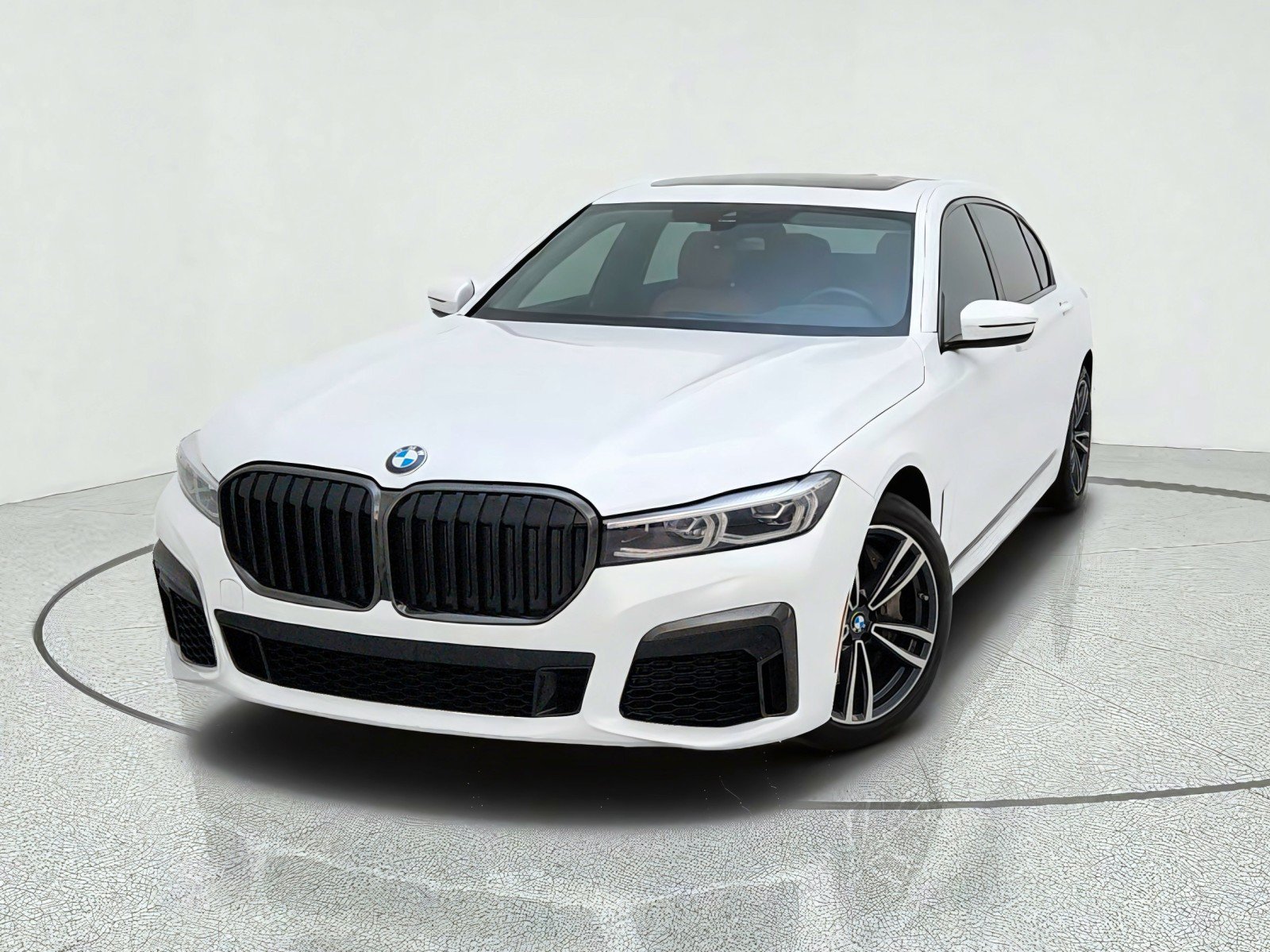Used 2022 BMW 750i xDrive AWD/4WD image 2