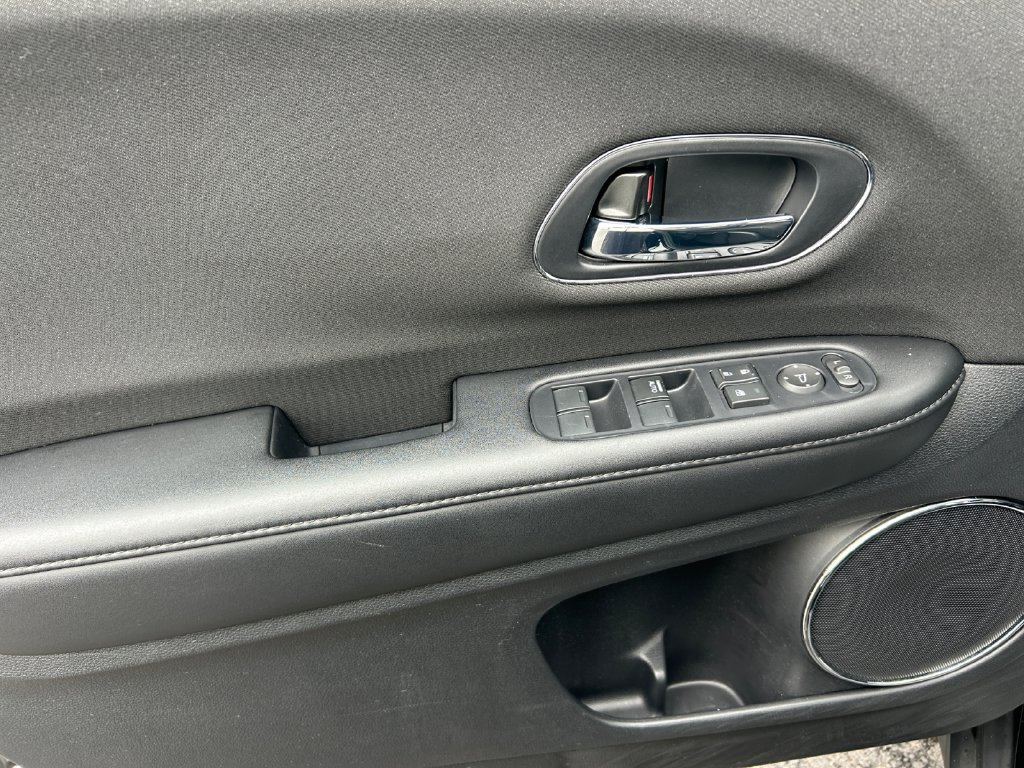 Used 2021 Honda HR-V EX image 20