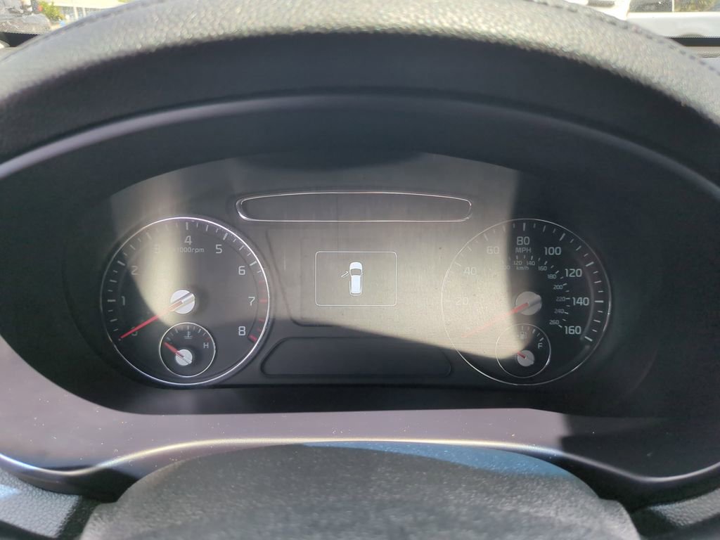 Used 2018 Kia Sorento LX image 35