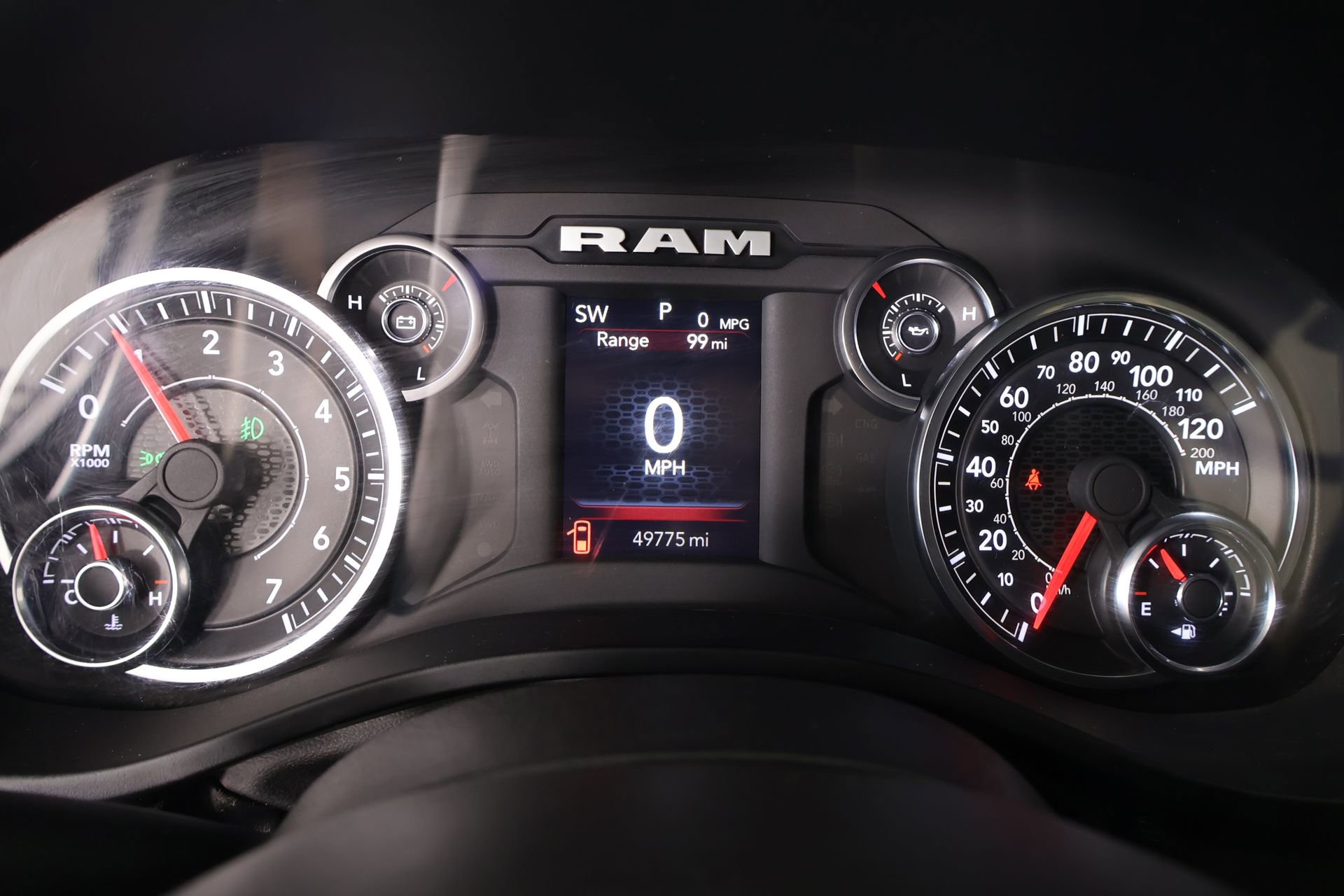 Used 2025 RAM 1500 Tradesman w/ Night Edition AWD/4WD image 4