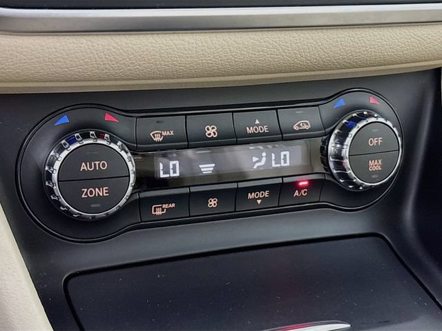 Used 2015 Mercedes-Benz CLA 250 4MATIC image 15