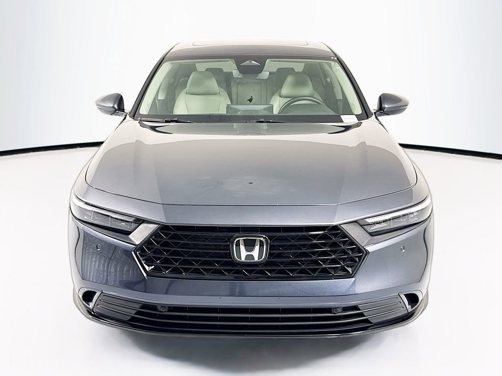 Used 2024 Honda Accord EX-L image 2