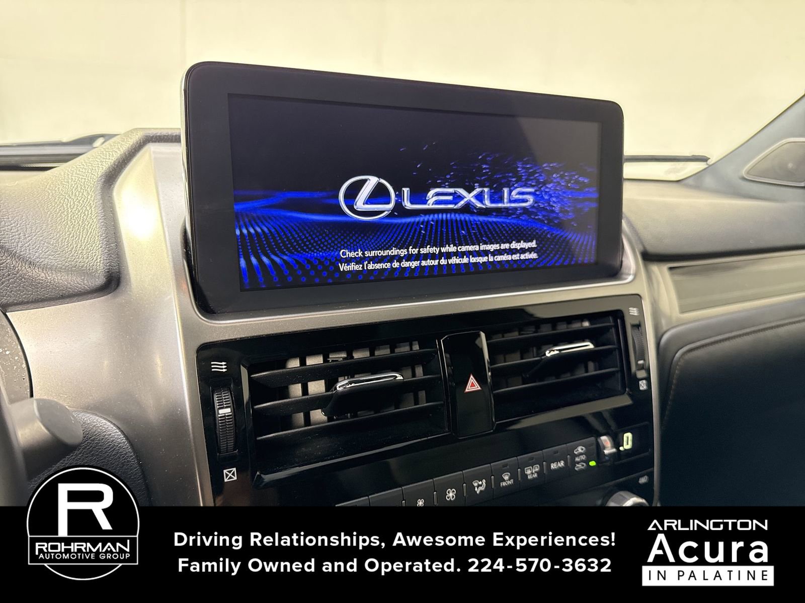 Used 2022 Lexus GX 460 Premium w/ Accessory Package AWD/4WD image 7