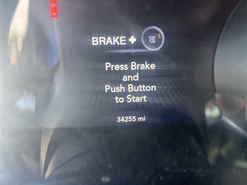 Used 2022 Dodge Challenger R/T image 5