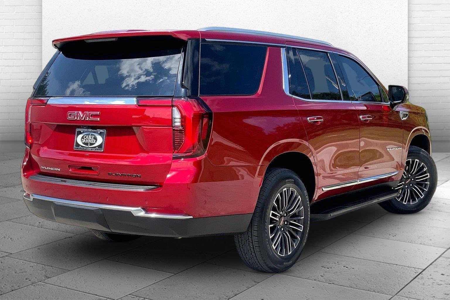 Used 2026 GMC Yukon Elevation AWD/4WD image 14