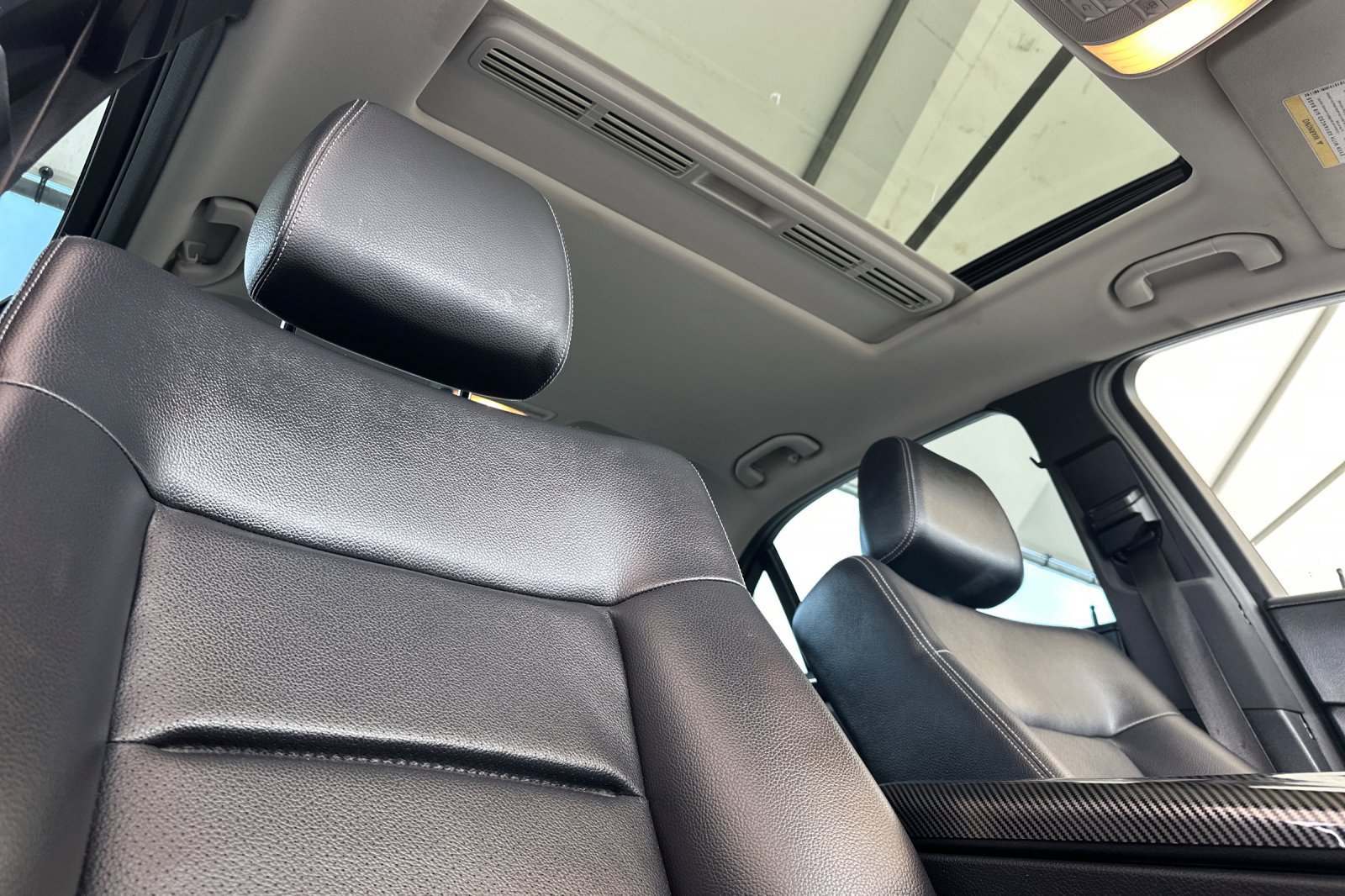 Used 2014 Mercedes-Benz E 350 Sedan image 16