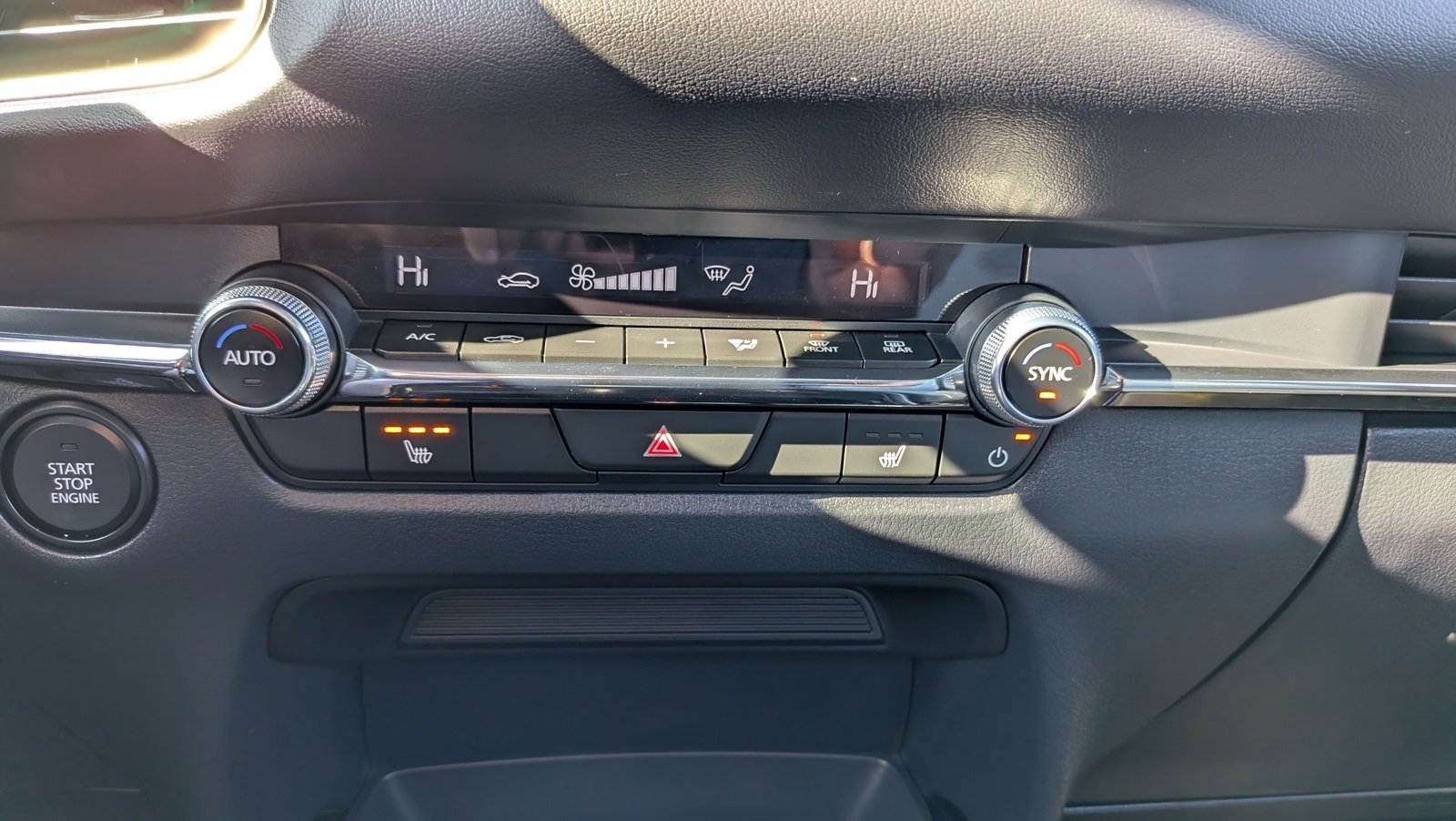 Certified 2025 MAZDA CX-30 AWD 2.5 S w/ Premium Package image 26