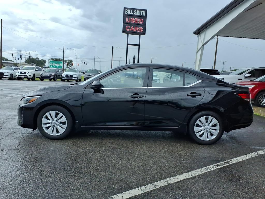 Used 2025 Nissan Sentra S FWD image 4