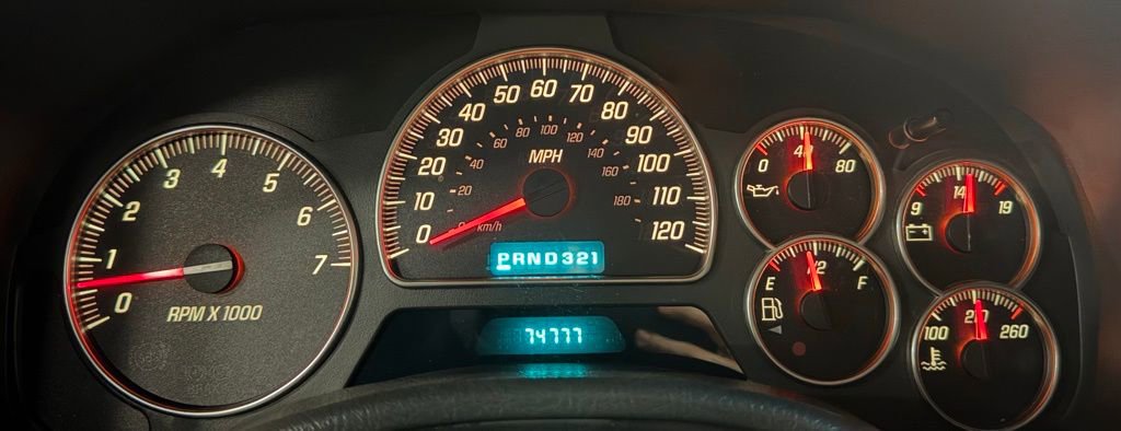 Used 2002 GMC Envoy SLE image 17