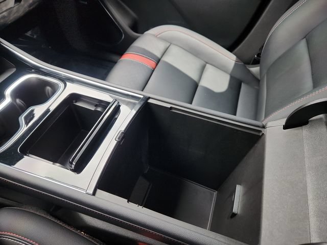Used 2025 Chevrolet Traverse RS AWD/4WD image 47