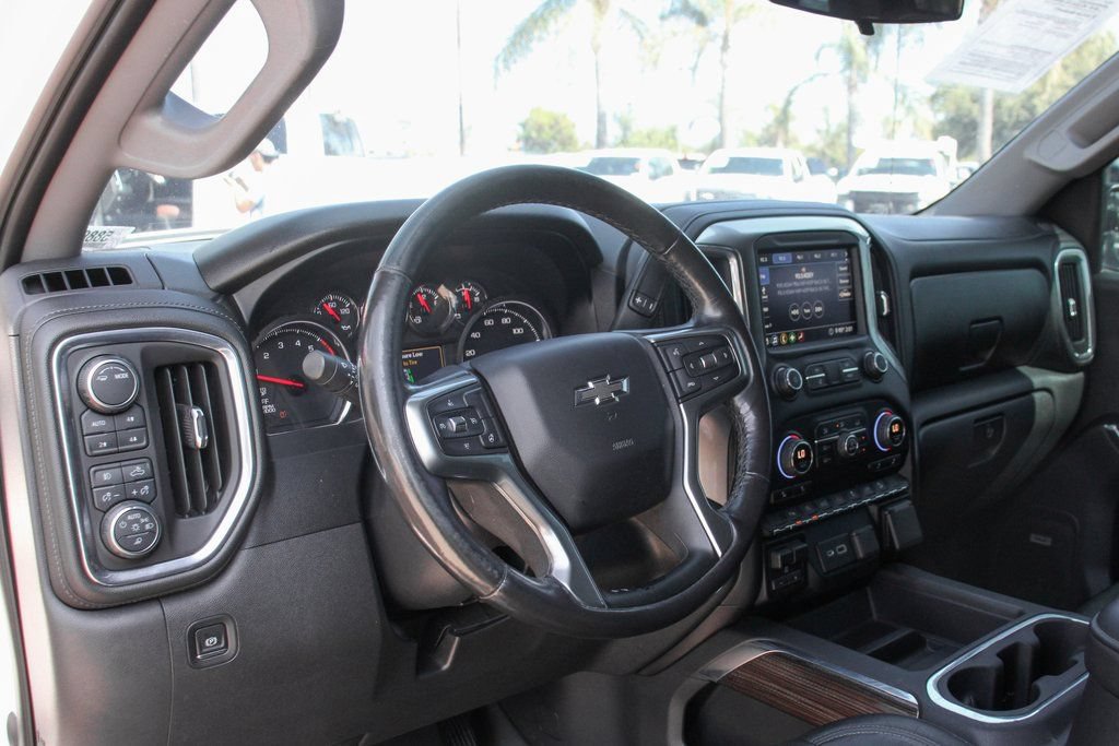 Used 2020 Chevrolet Silverado 1500 RST AWD/4WD image 19