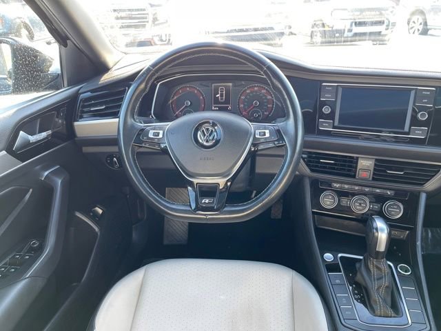 Used 2021 Volkswagen Jetta R-Line w/ R-Line Cold Weather Package image 13