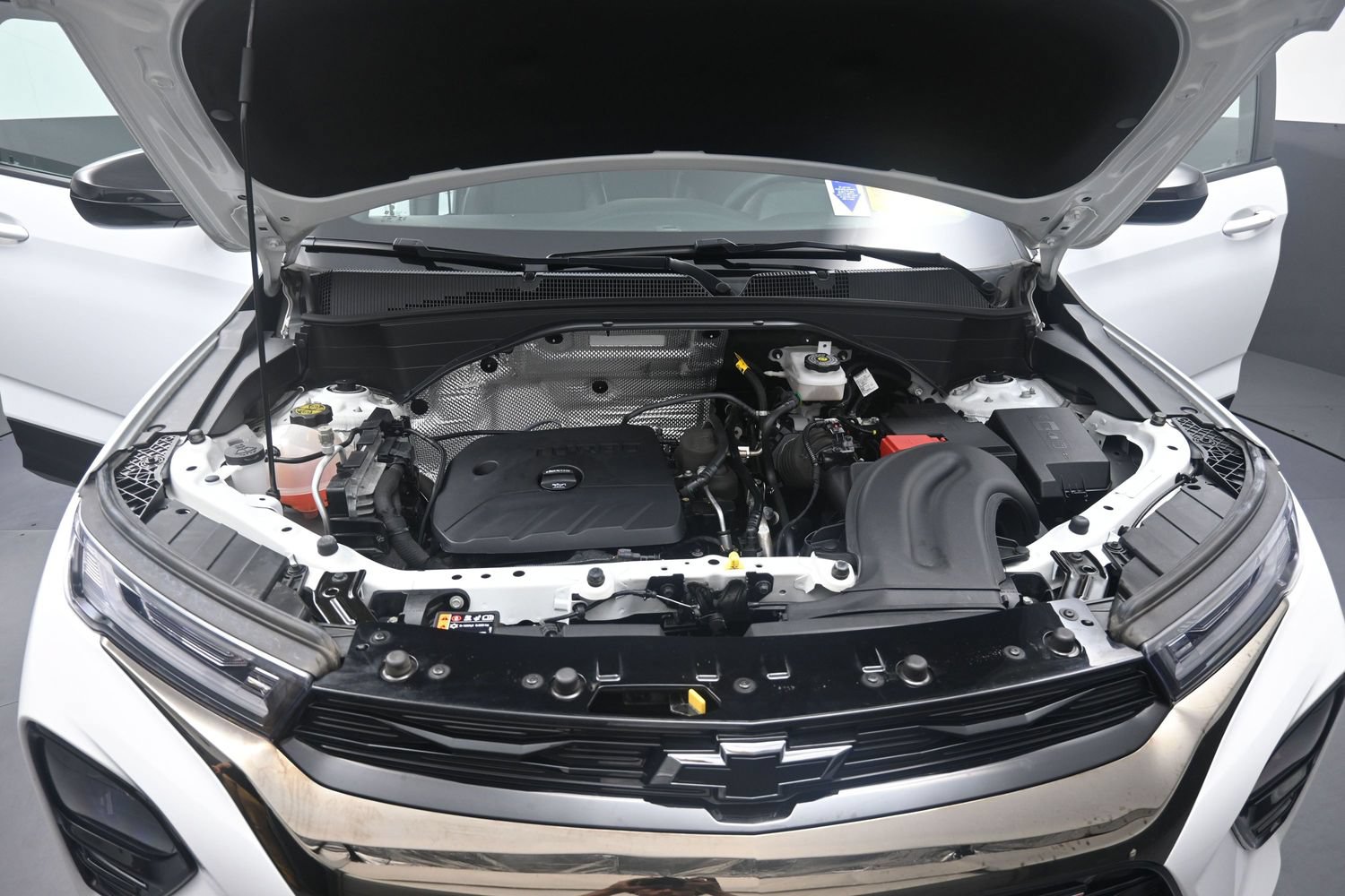 Used 2023 Chevrolet TrailBlazer RS w/ Convenience Package FWD image 12