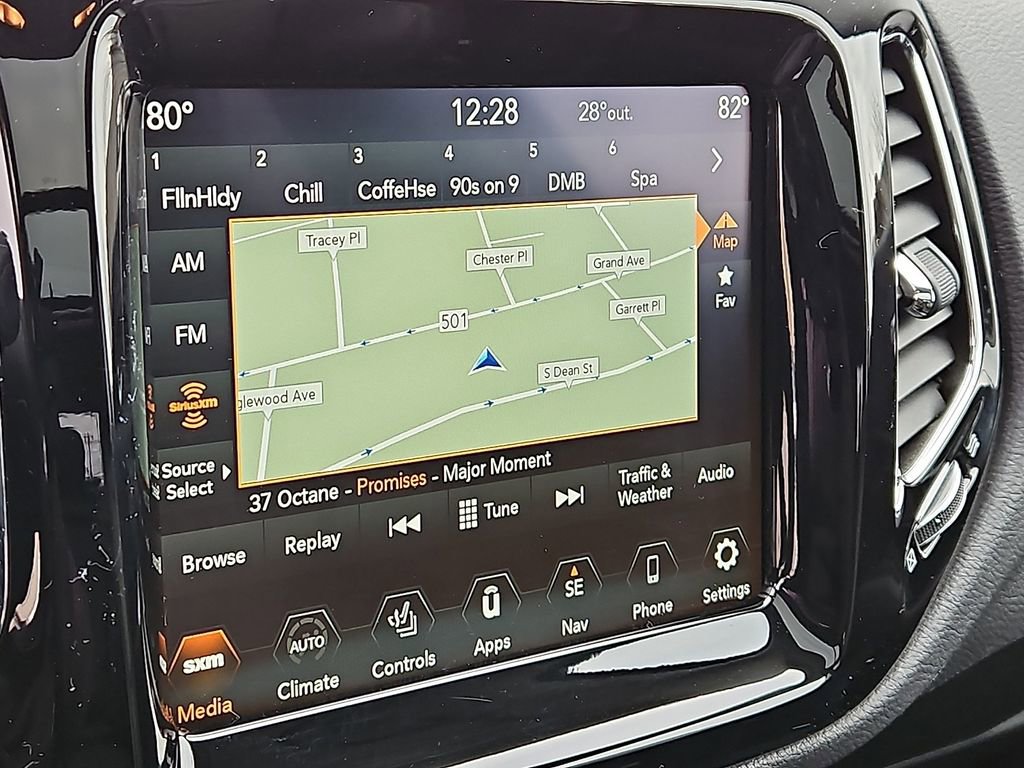 Used 2019 Jeep Compass Limited w/ Advanced Safety Group image 18