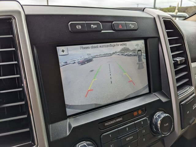 Used 2019 Ford F250 Lariat w/ Chrome Package image 27