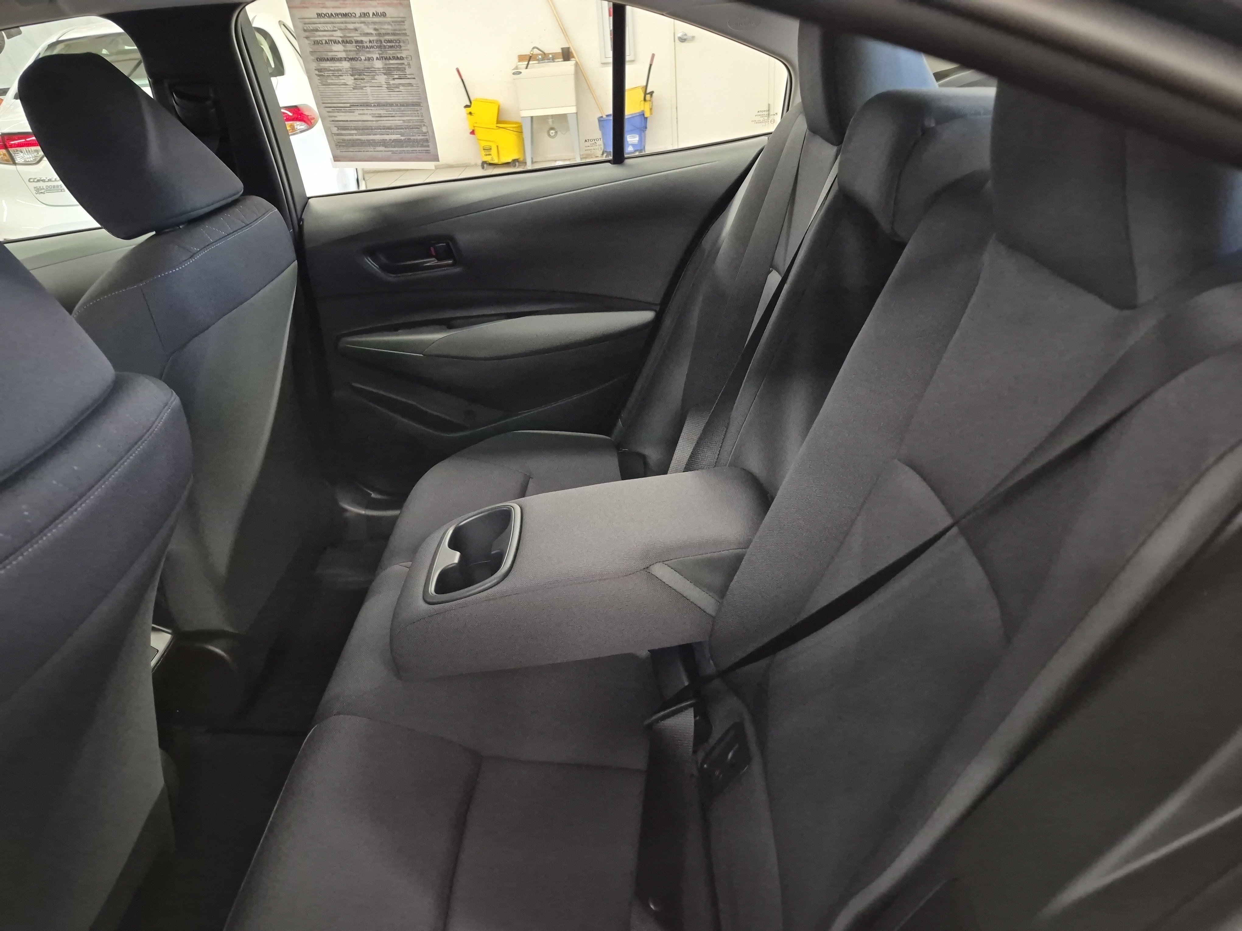 Used 2026 Toyota Corolla LE FWD image 15