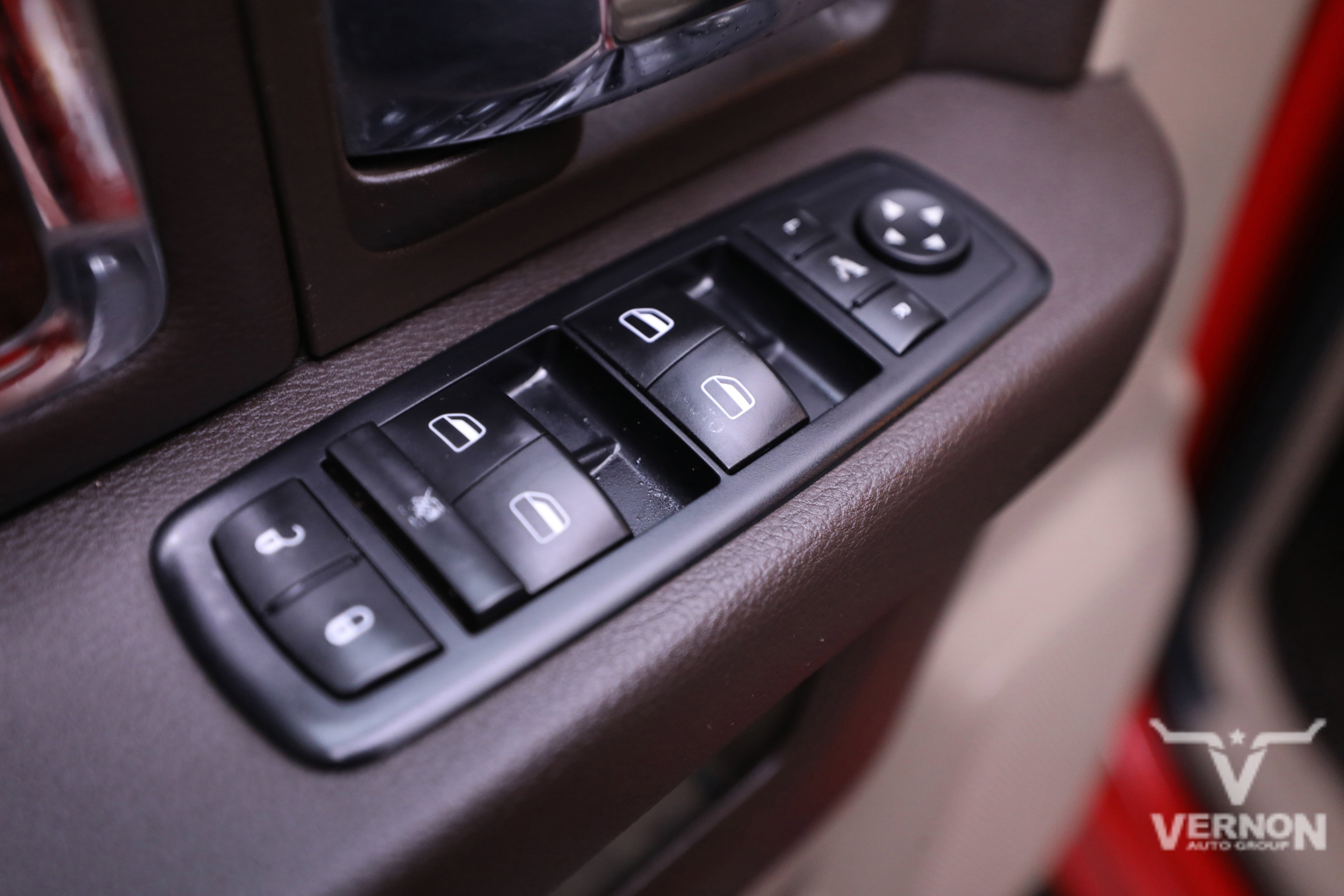 Used 2012 RAM 3500 Laramie w/ Cold Weather Group image 18