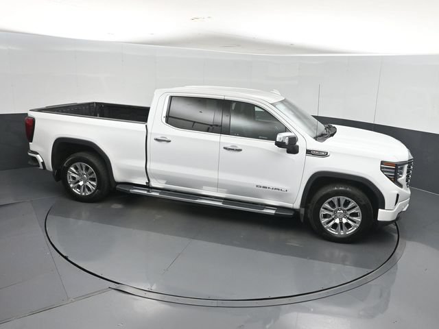 Used 2023 GMC Sierra 1500 Denali w/ Technology Package AWD/4WD image 44