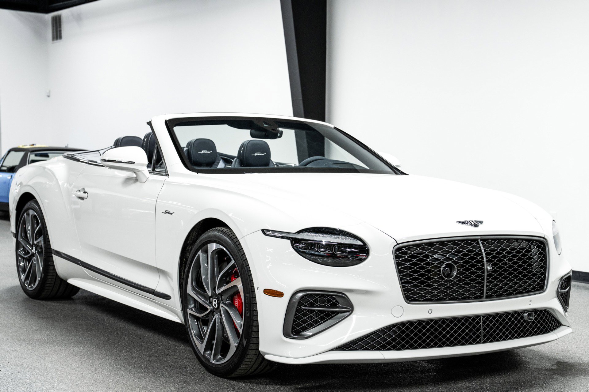 Used 2025 Bentley Continental GT Speed image 3