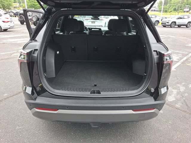 Used 2025 Chevrolet Equinox LT AWD/4WD image 29