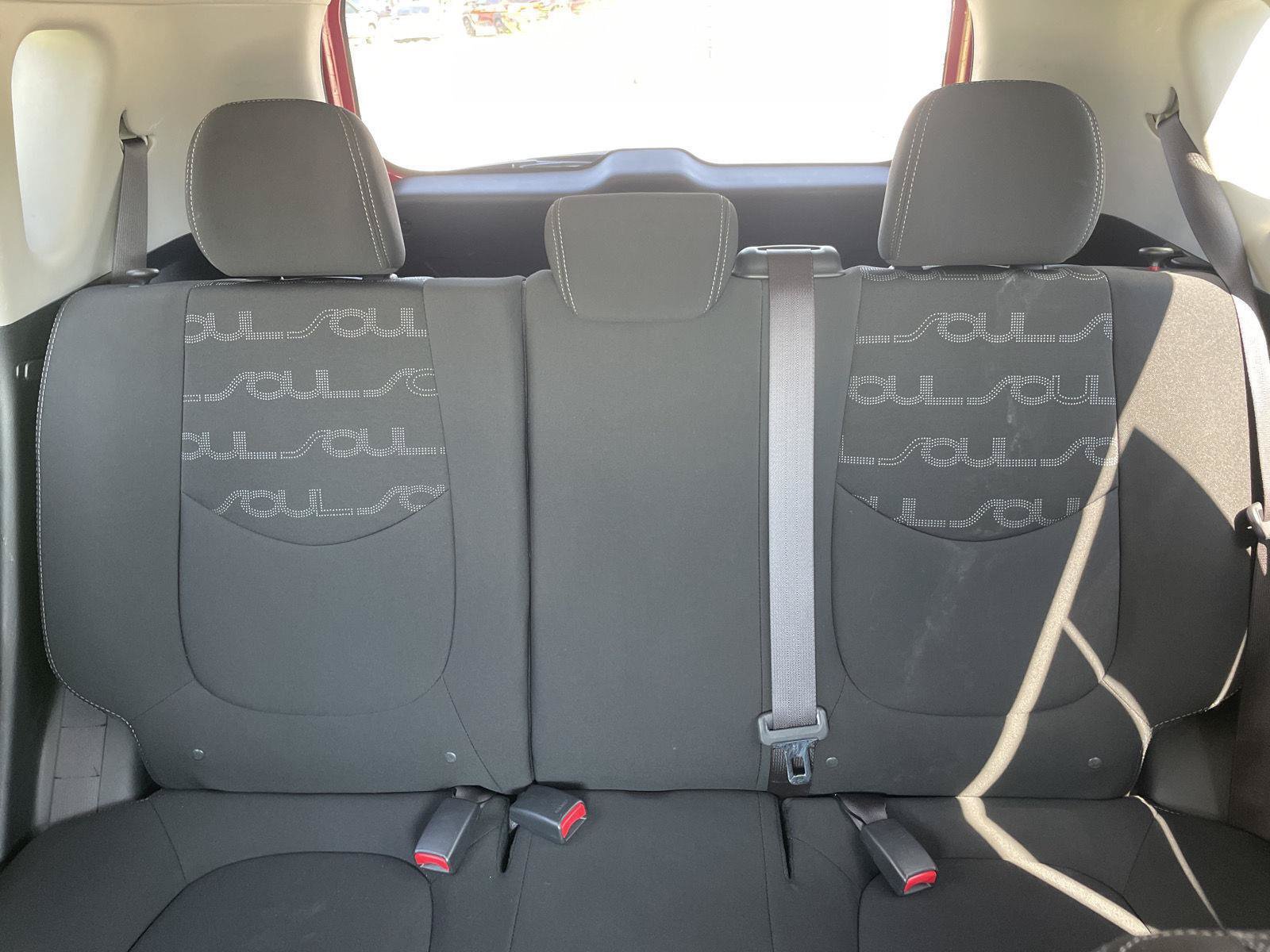 Used 2012 Kia Soul + FWD image 8