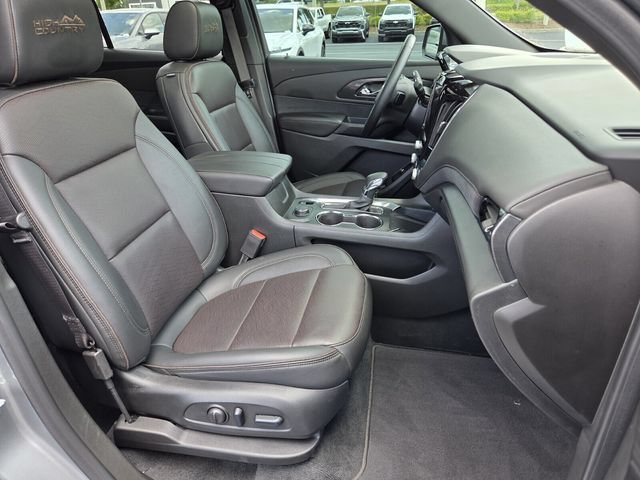 Certified 2023 Chevrolet Traverse High Country FWD image 18