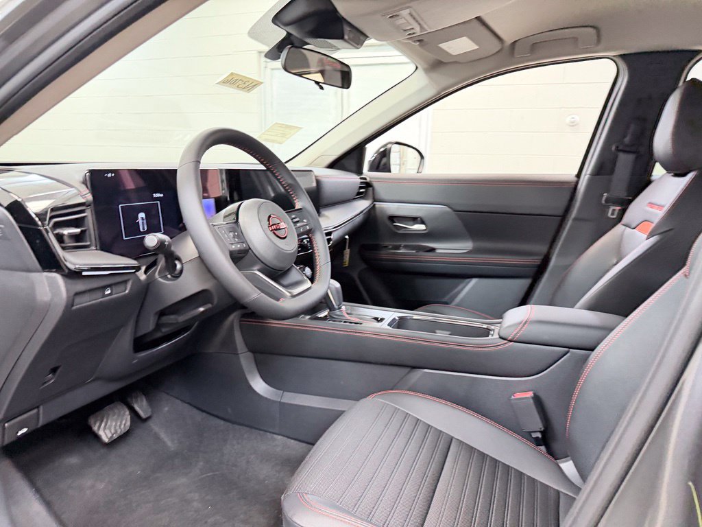 New 2027 Nissan Kicks SV w/ Rock Creek Edition AWD/4WD image 14
