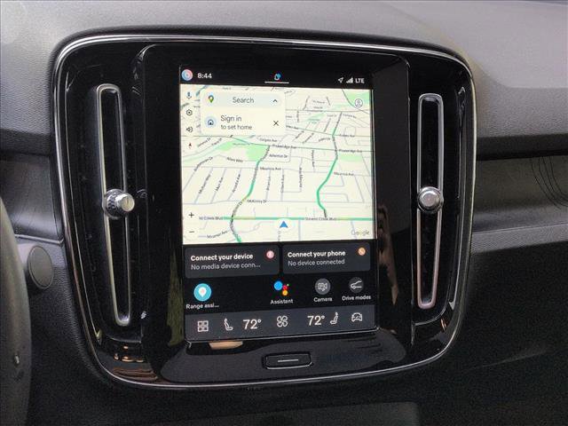 Certified 2023 Volvo C40 Recharge Core image 13
