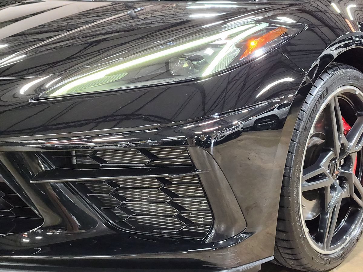 Used 2021 Chevrolet Corvette Stingray Premium Conv w/ Z51 Performance Package RWD image 14