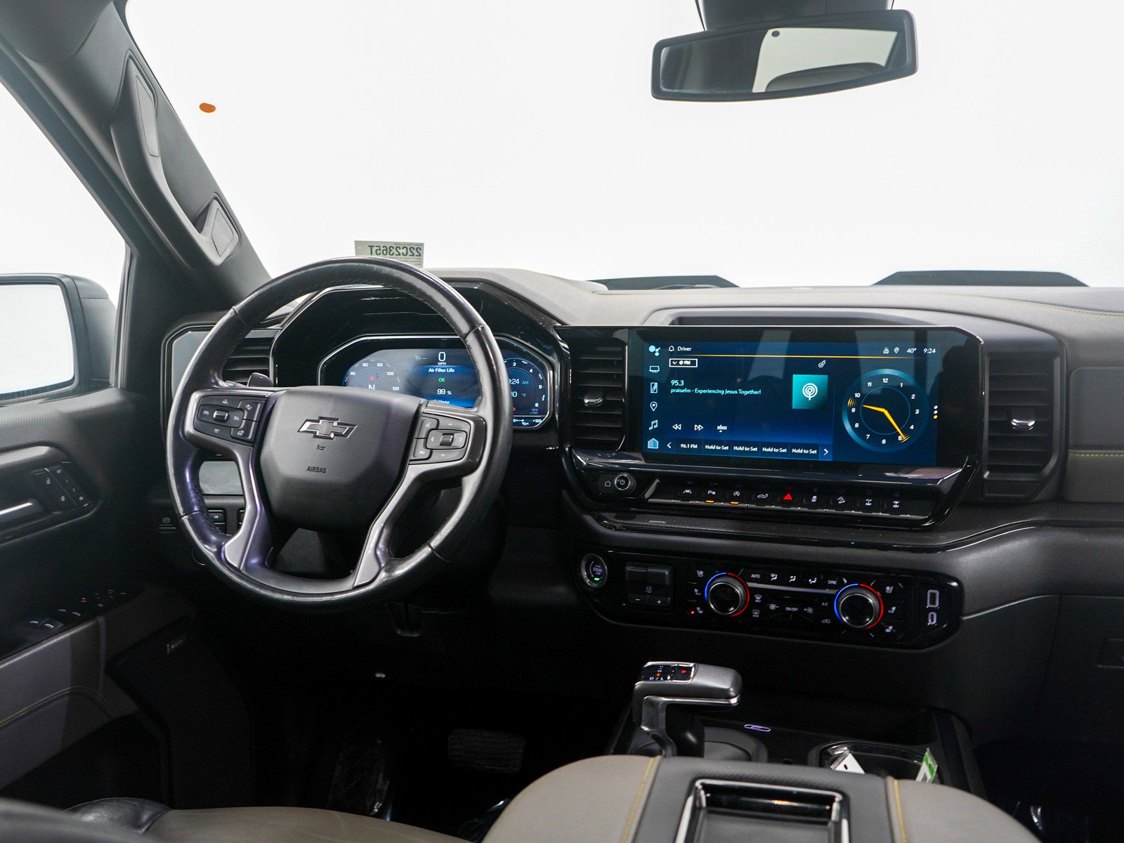 Used 2022 Chevrolet Silverado 1500 ZR2 image 14