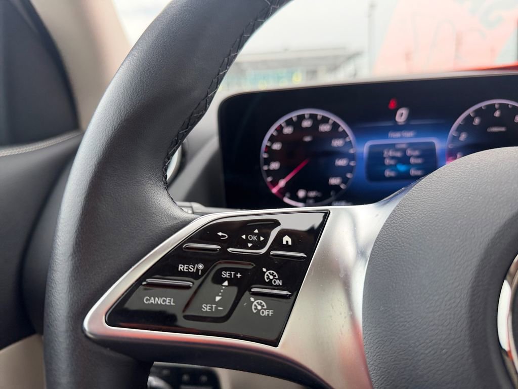 Certified 2025 Mercedes-Benz GLA 250 image 22