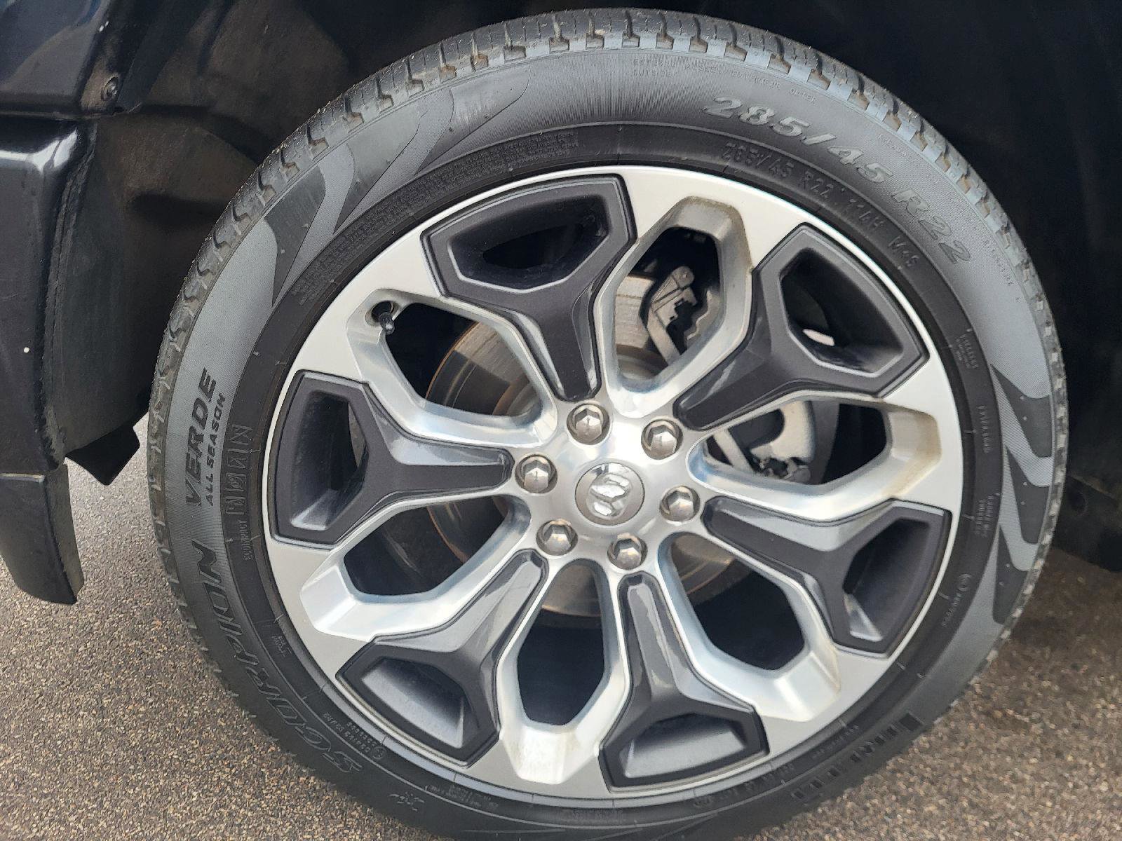 Used 2022 RAM 1500 Limited image 15