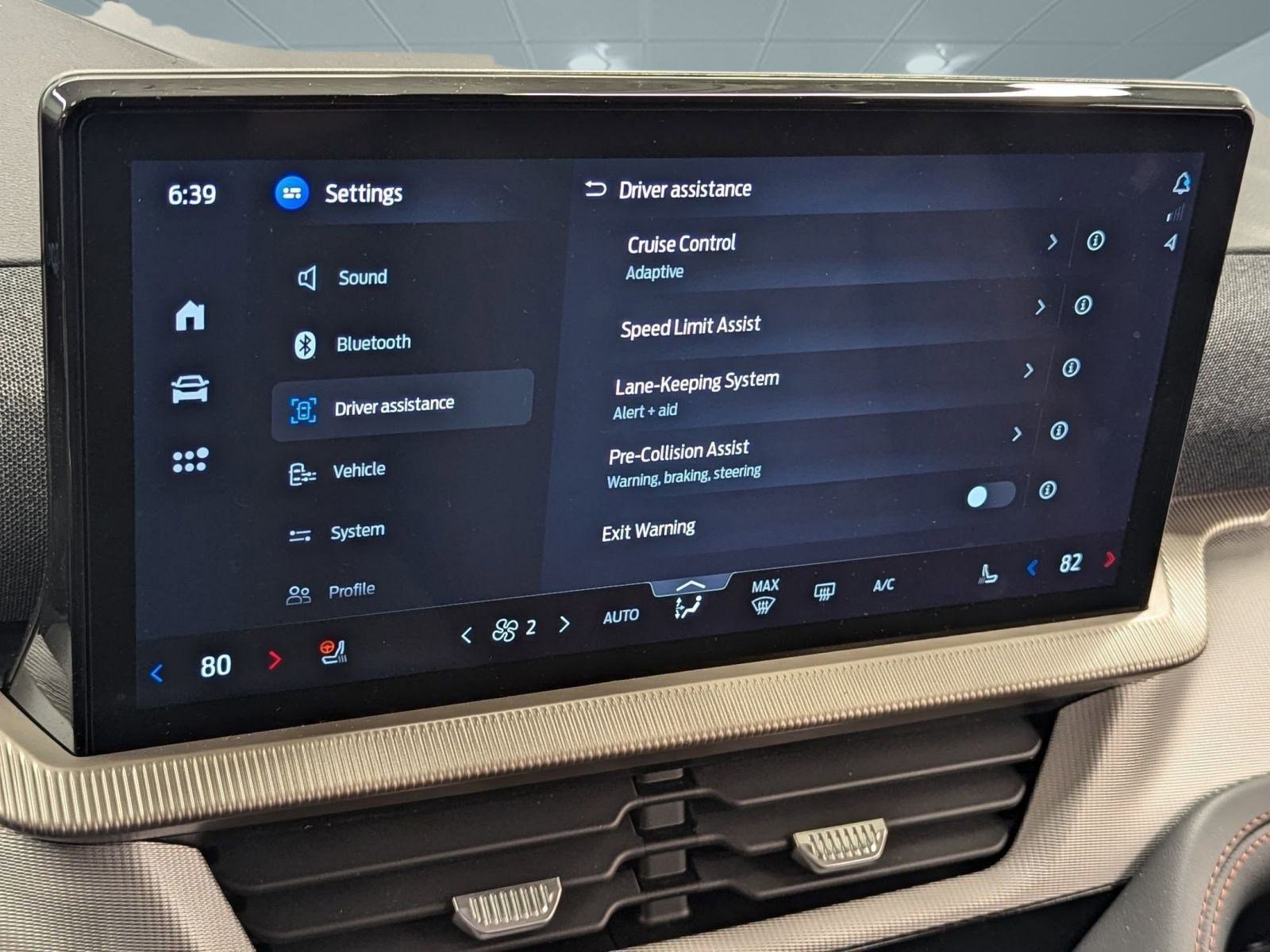 New 2026 Ford Explorer Active w/ Active Comfort Package image 28