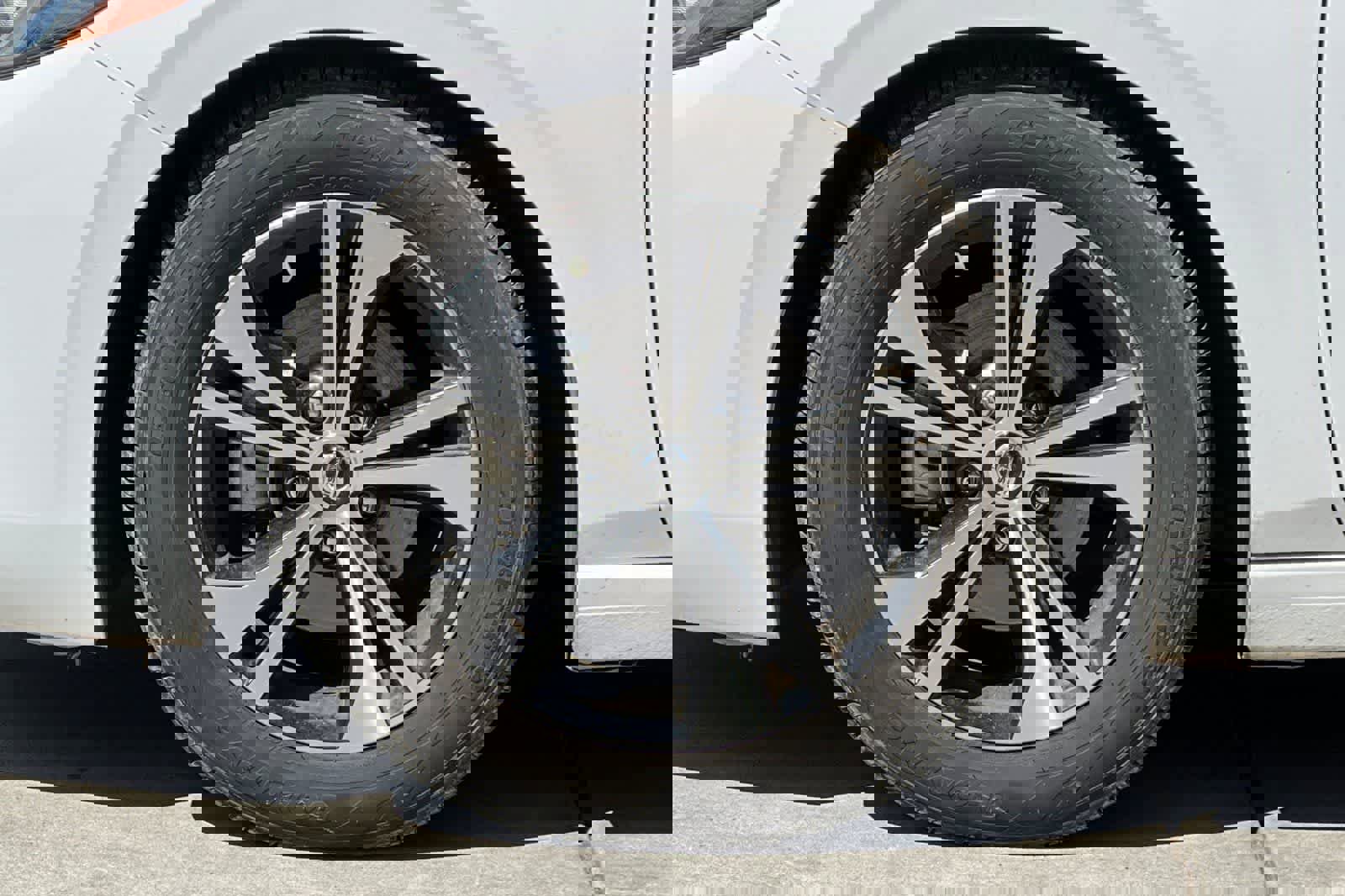 Used 2022 Nissan Sentra SV image 12