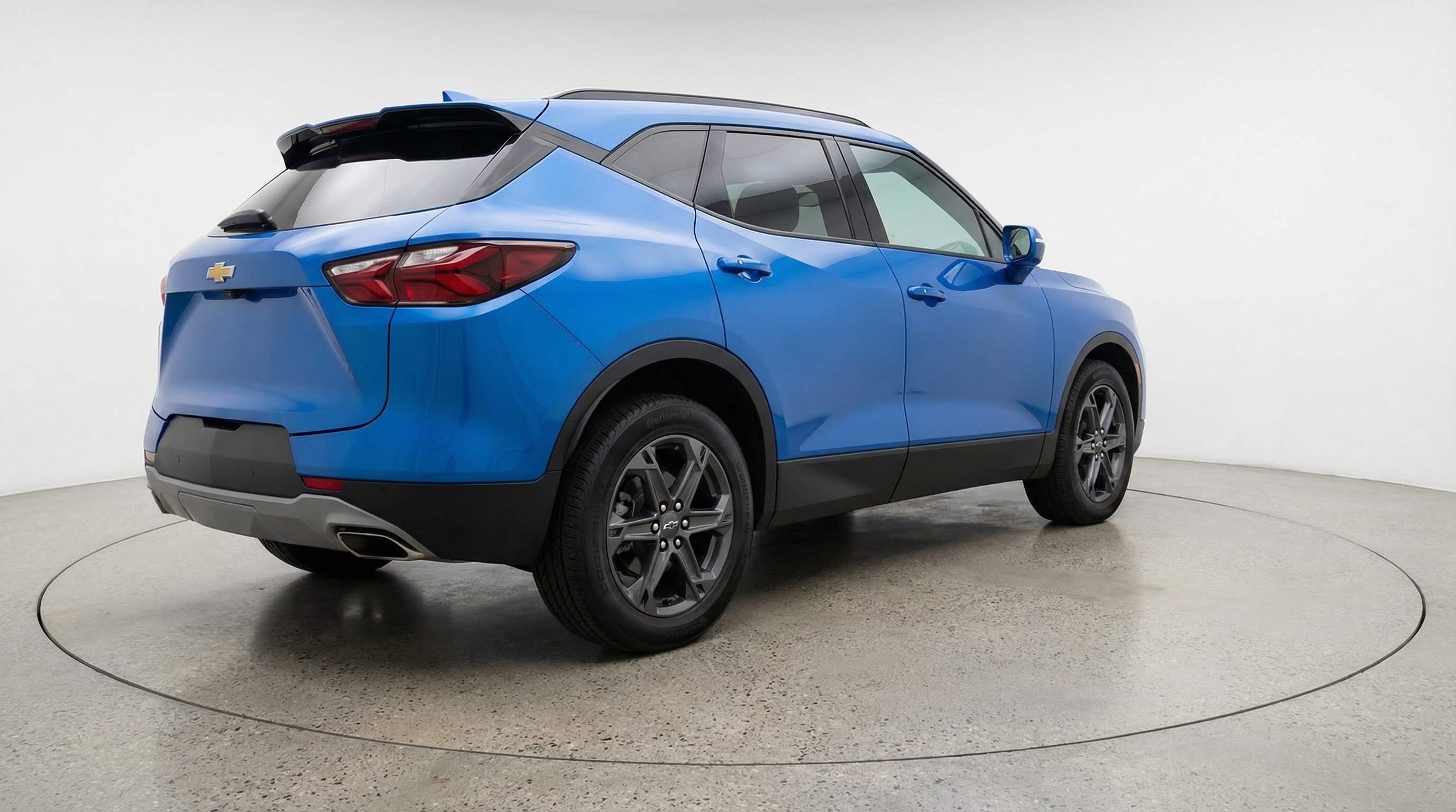 Used 2025 Chevrolet Blazer LT image 9