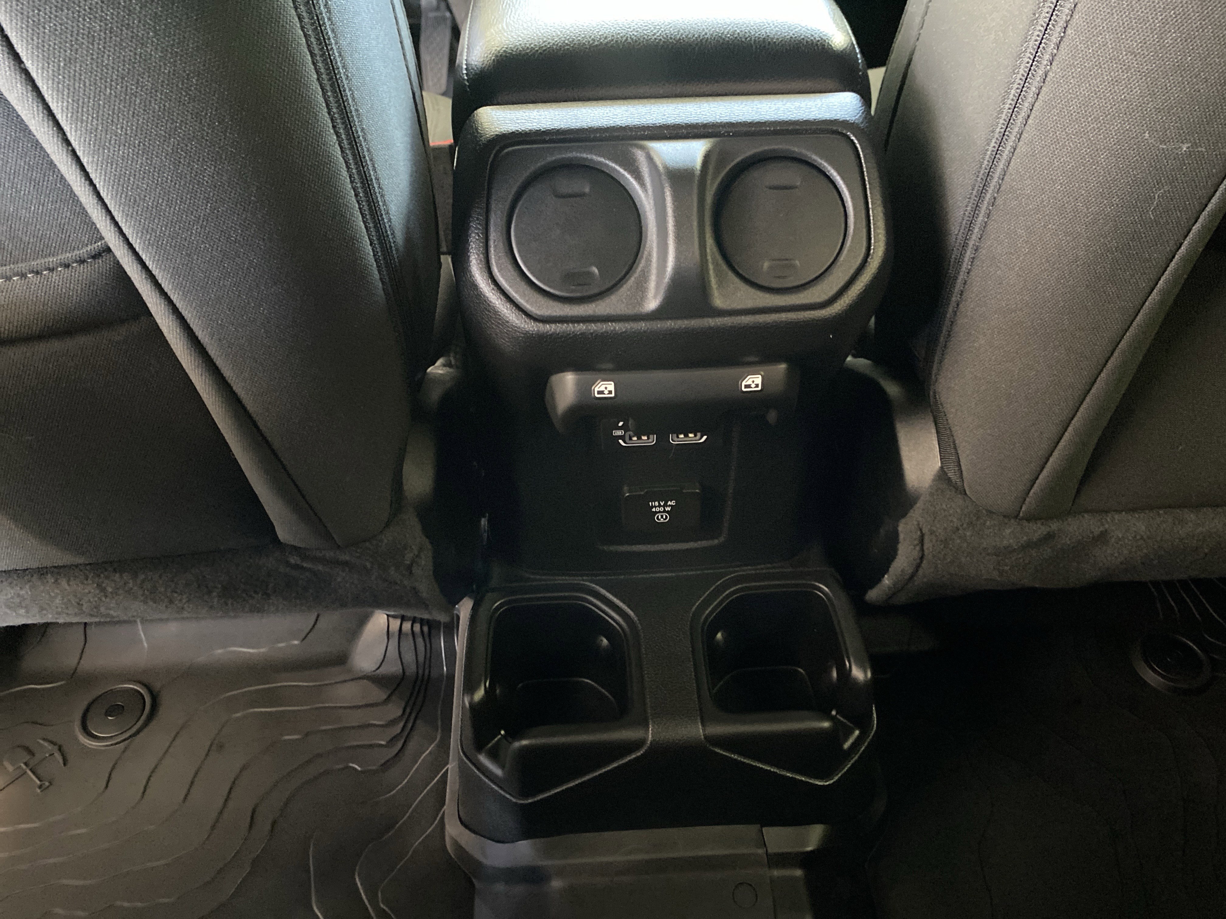 Used 2023 Jeep Gladiator Sport image 24