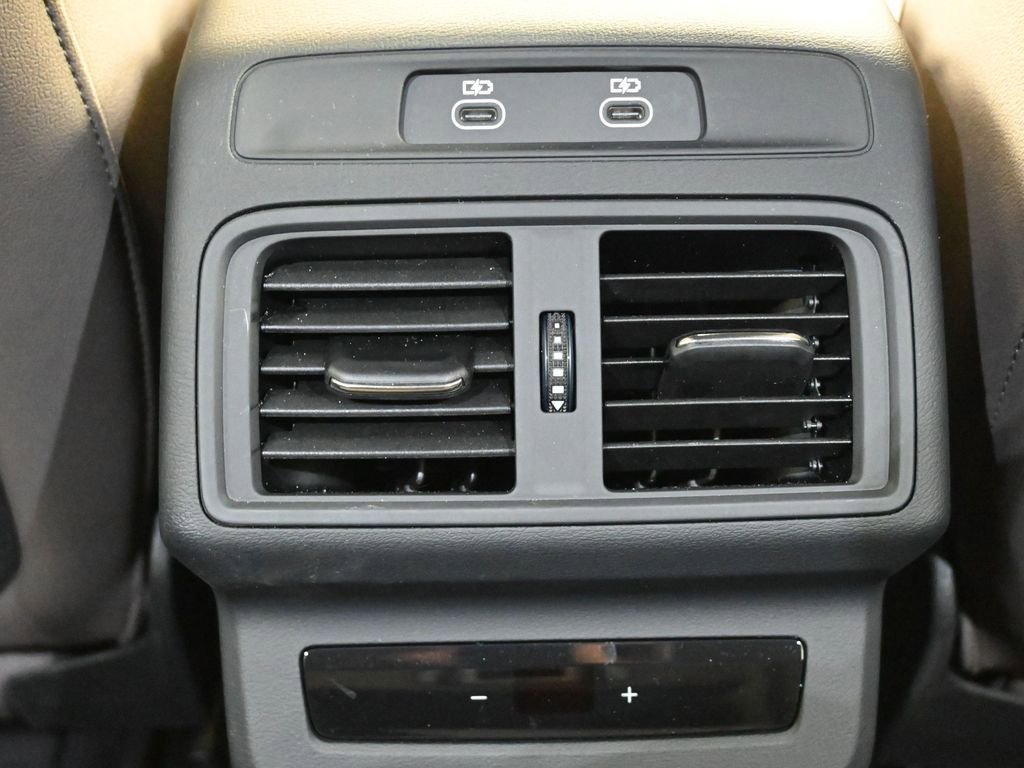 Certified 2025 Audi Q5 Premium Plus w/ Premium Plus image 21