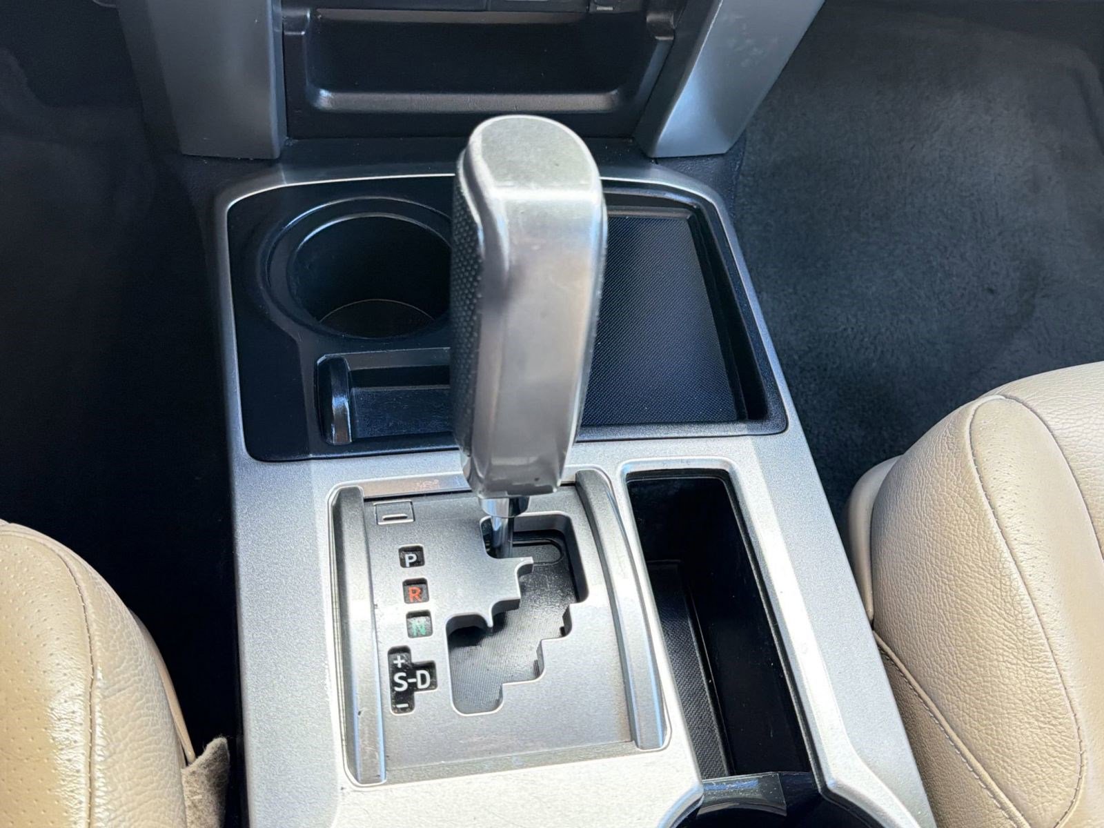 Used 2010 Toyota 4Runner Limited RWD image 23