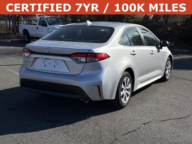 Used 2023 Toyota Corolla LE image 2