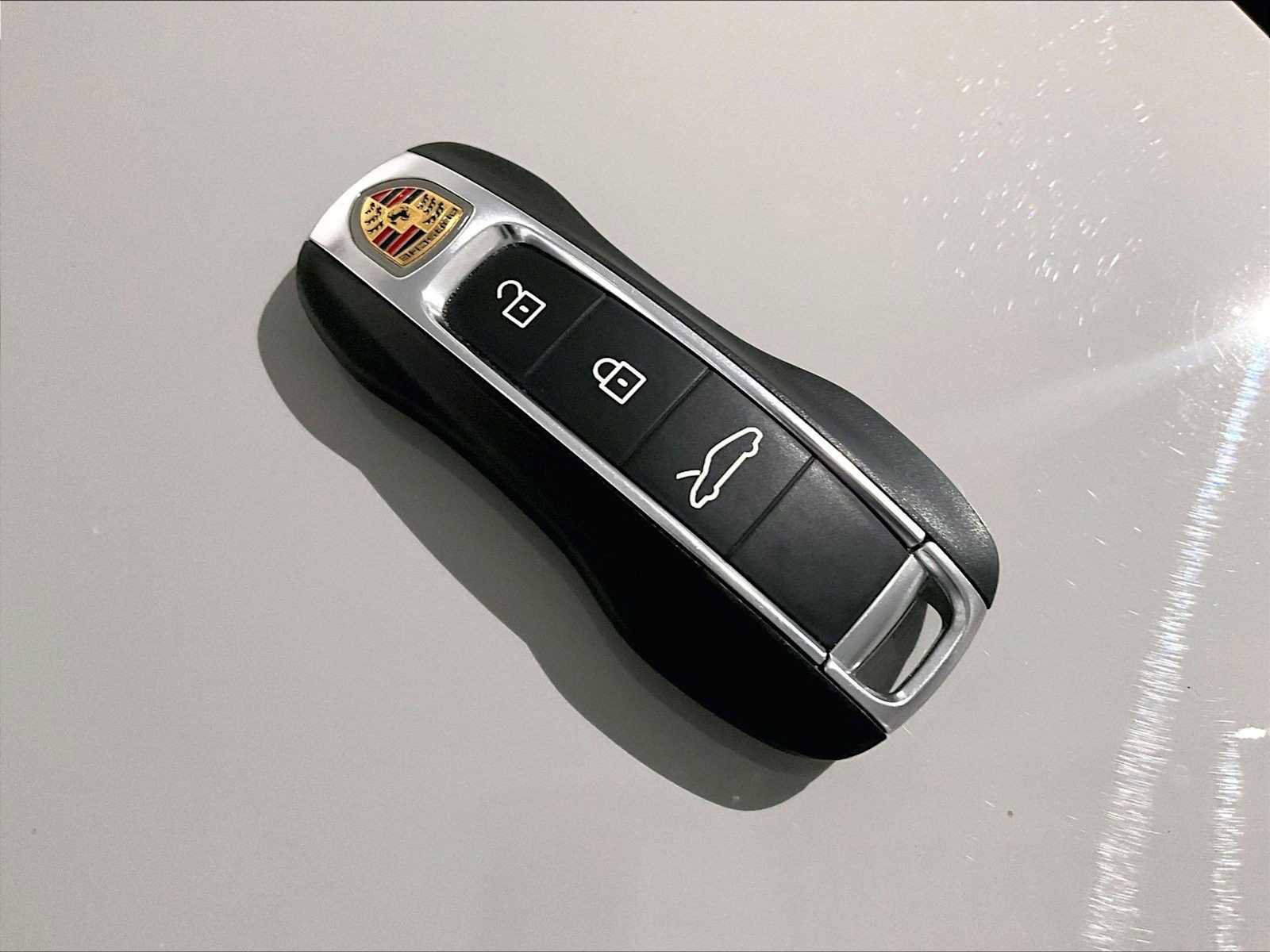 Used 2021 Porsche 911 Carrera S image 35