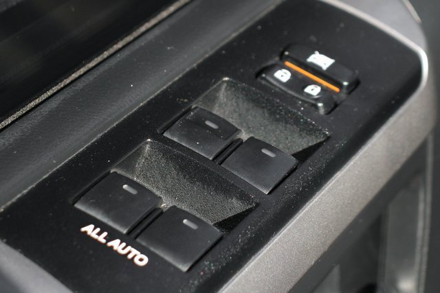 Used 2022 Toyota 4Runner SR5 image 16