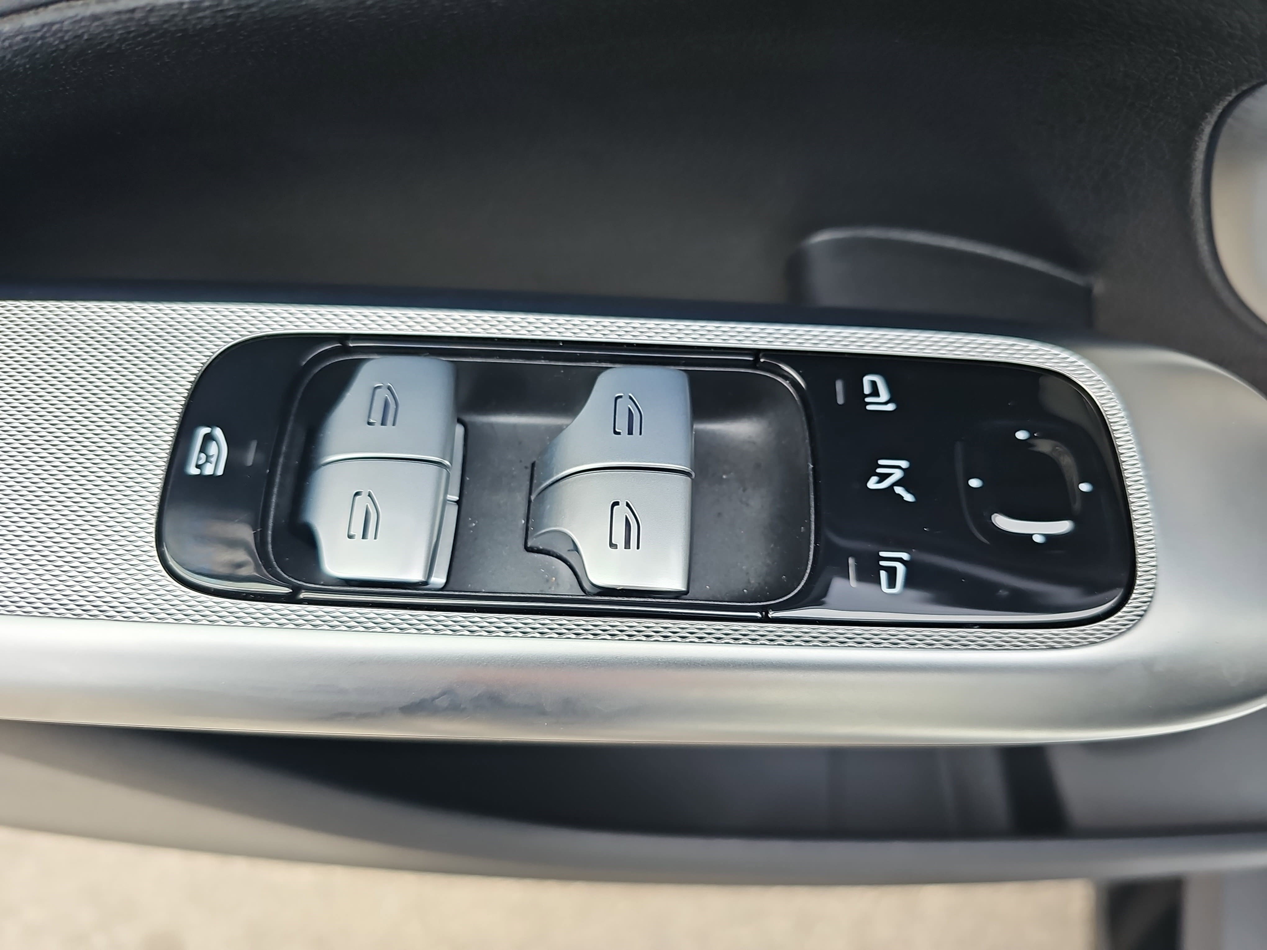 Certified 2026 Mercedes-Benz GLC 43 AMG 4MATIC image 30