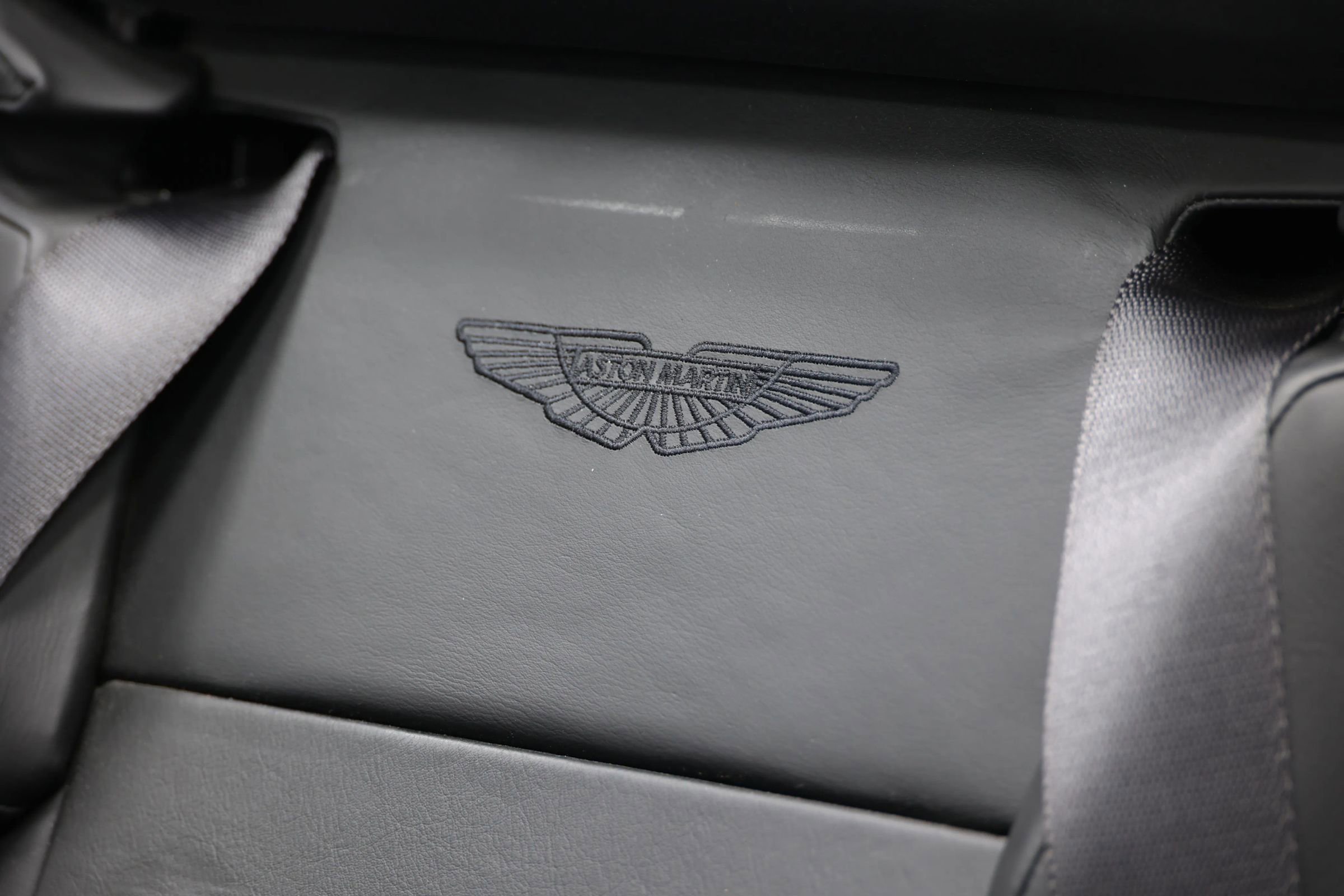 Used 2012 Aston Martin Virage Volante image 42