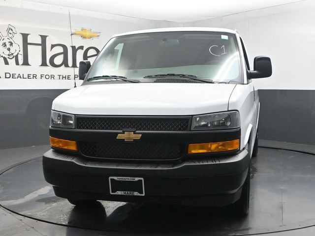 New 2026 Chevrolet Express 2500 w/ Driver Convenience Package RWD image 7