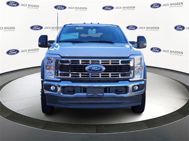 New 2024 Ford F550 4x4 Regular Cab Super Duty image 8