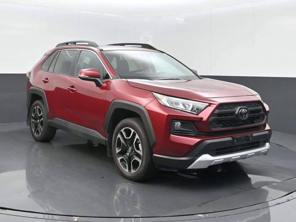 Used 2019 Toyota RAV4 Adventure image 2