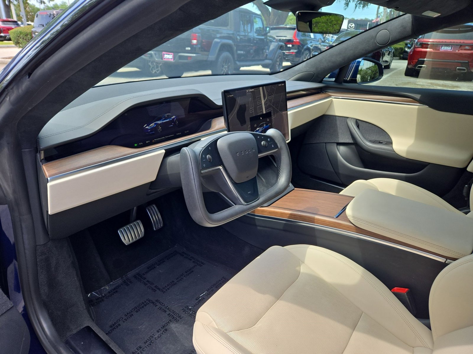 Used 2022 Tesla Model S AWD/4WD image 11
